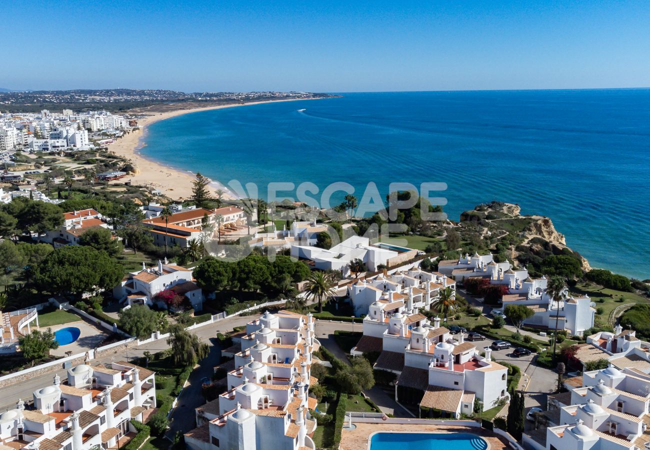 Casa adosada en Porches - Casa do Levante