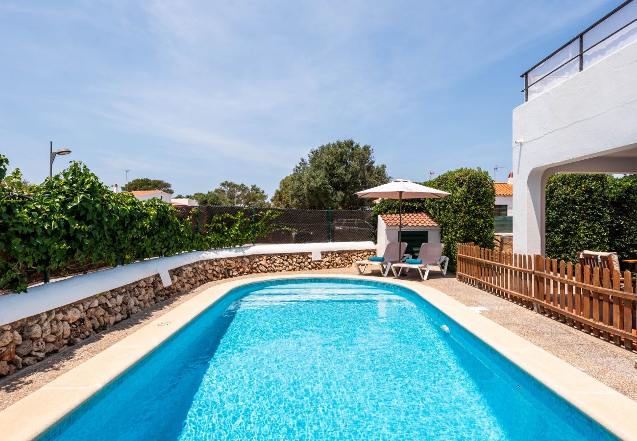 Villa em Cala´n Blanes - Villa Calan Brut 51 by EscapeHome