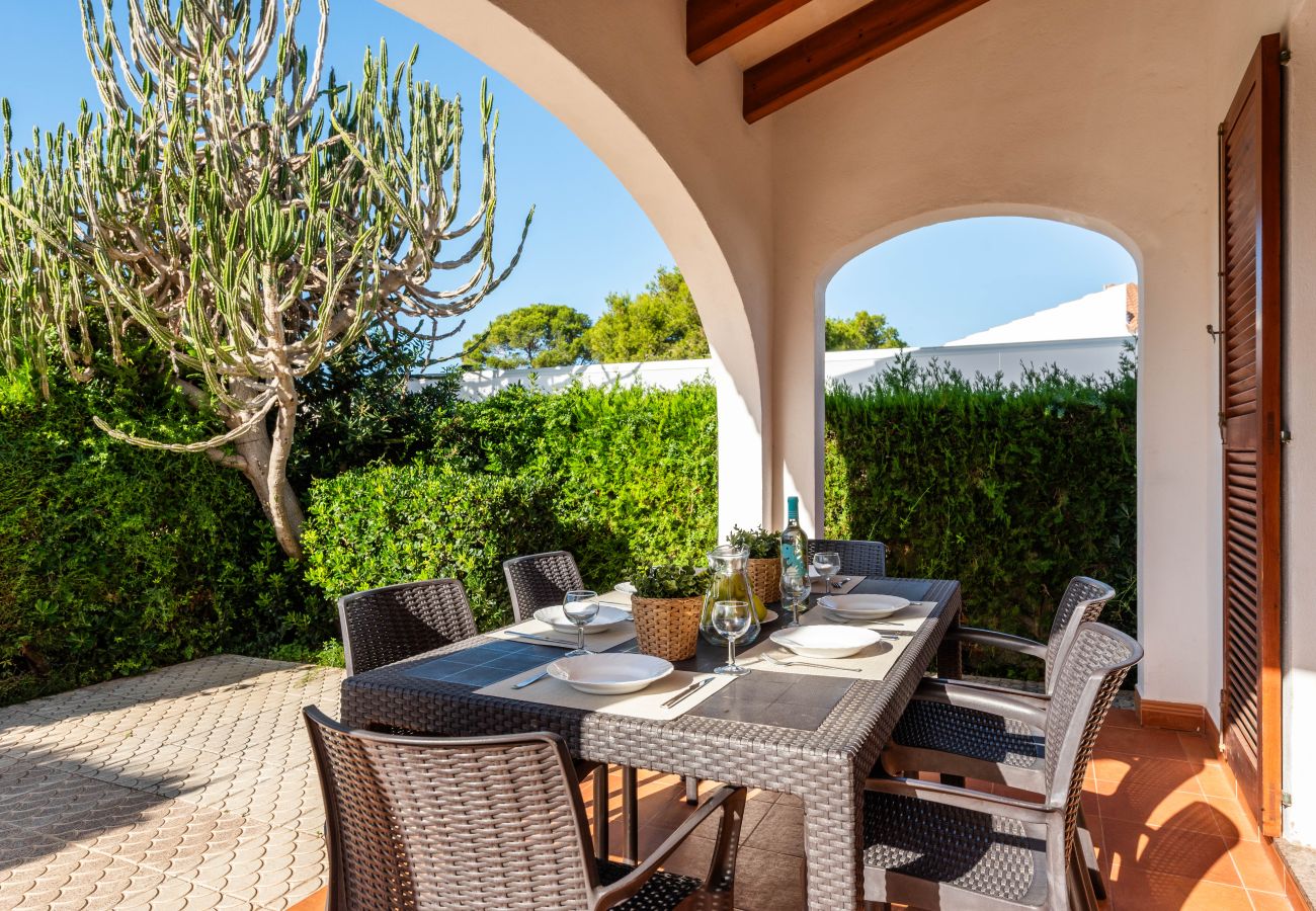 Villa em Cala Blanca - Villa Thea by Escape Home