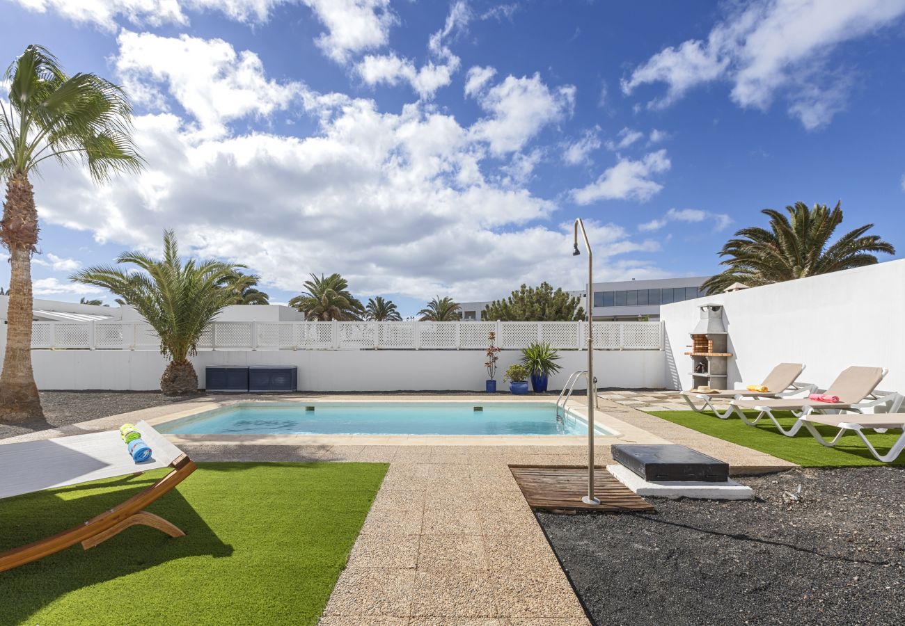 Villa em Playa Blanca - Villa Dream Room By Escape Home