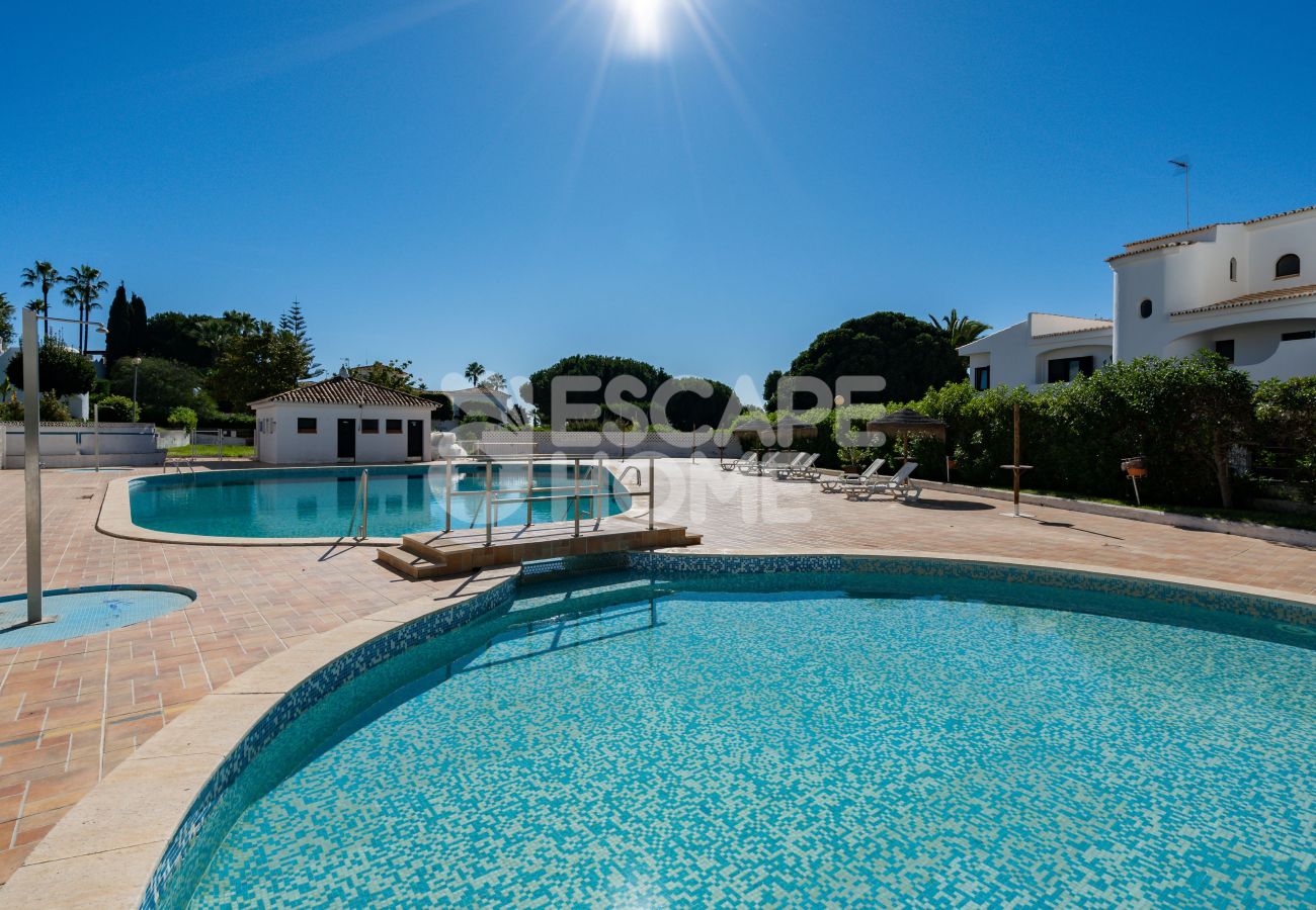 Casa geminada em Porches - Estrela do Mar